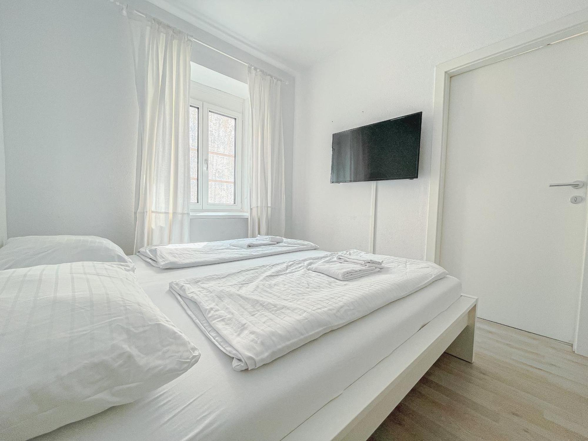 Appartamento Contactless Self-Check-In - Studio, 5 Minutes To Center Graz Esterno foto